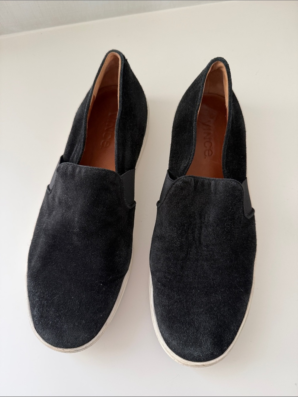 Vince Black Nubuck Suede Slip On White Platform Sole Sneakers 9